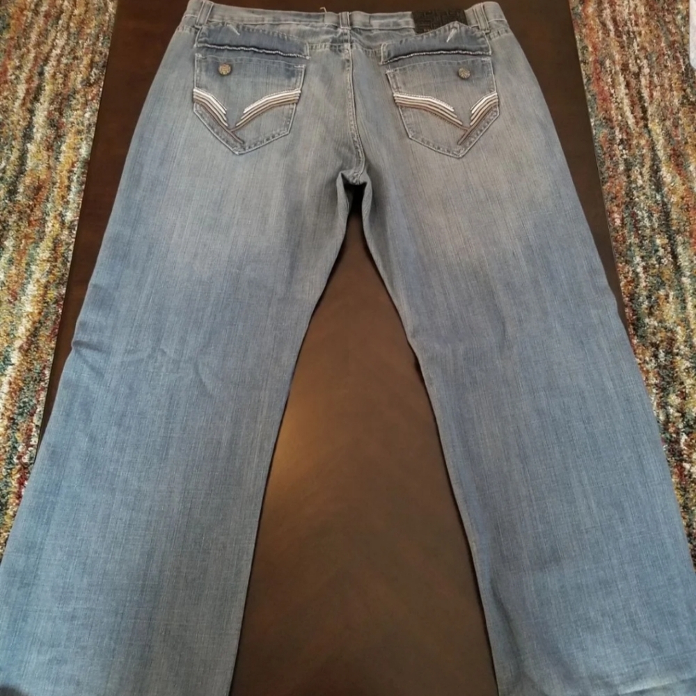 Basic Code Jeans